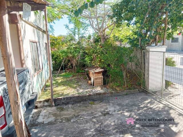 Casa para Venda em Balneário Barra do Sul - 2